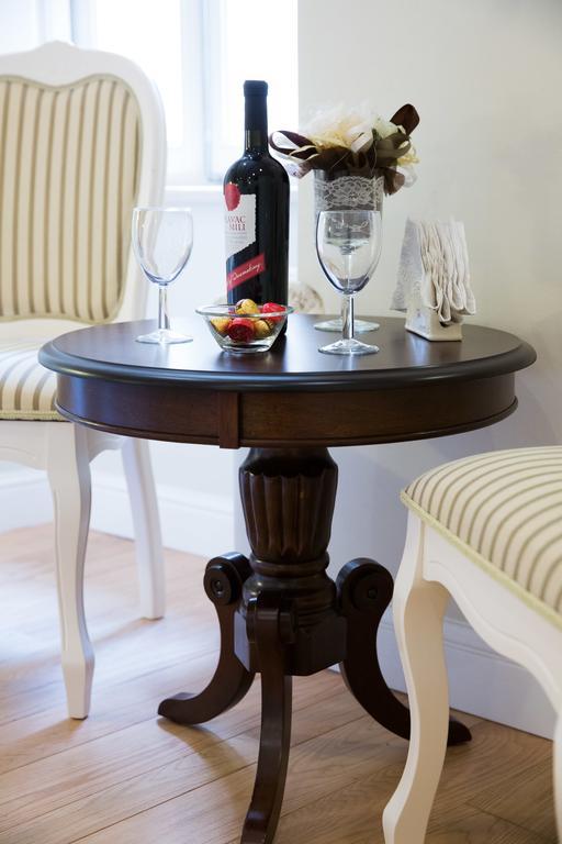 Sonatina Apartment *
