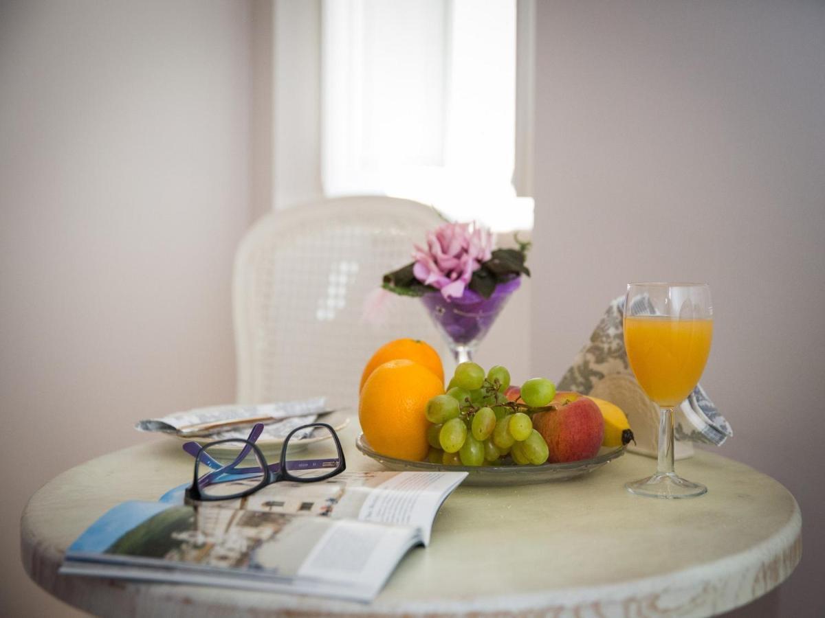 Sonatina Apartment *